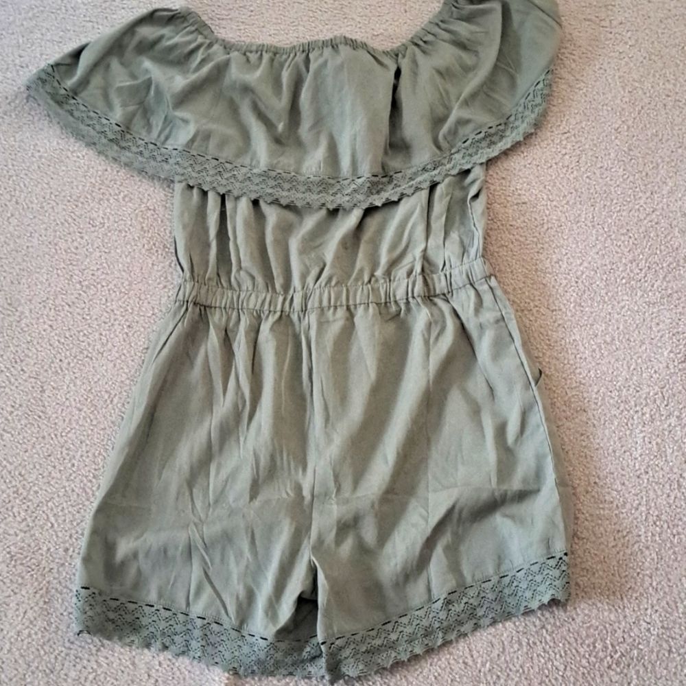 STYLE HOUSE ROMPER. XL - Picture 4 of 9
